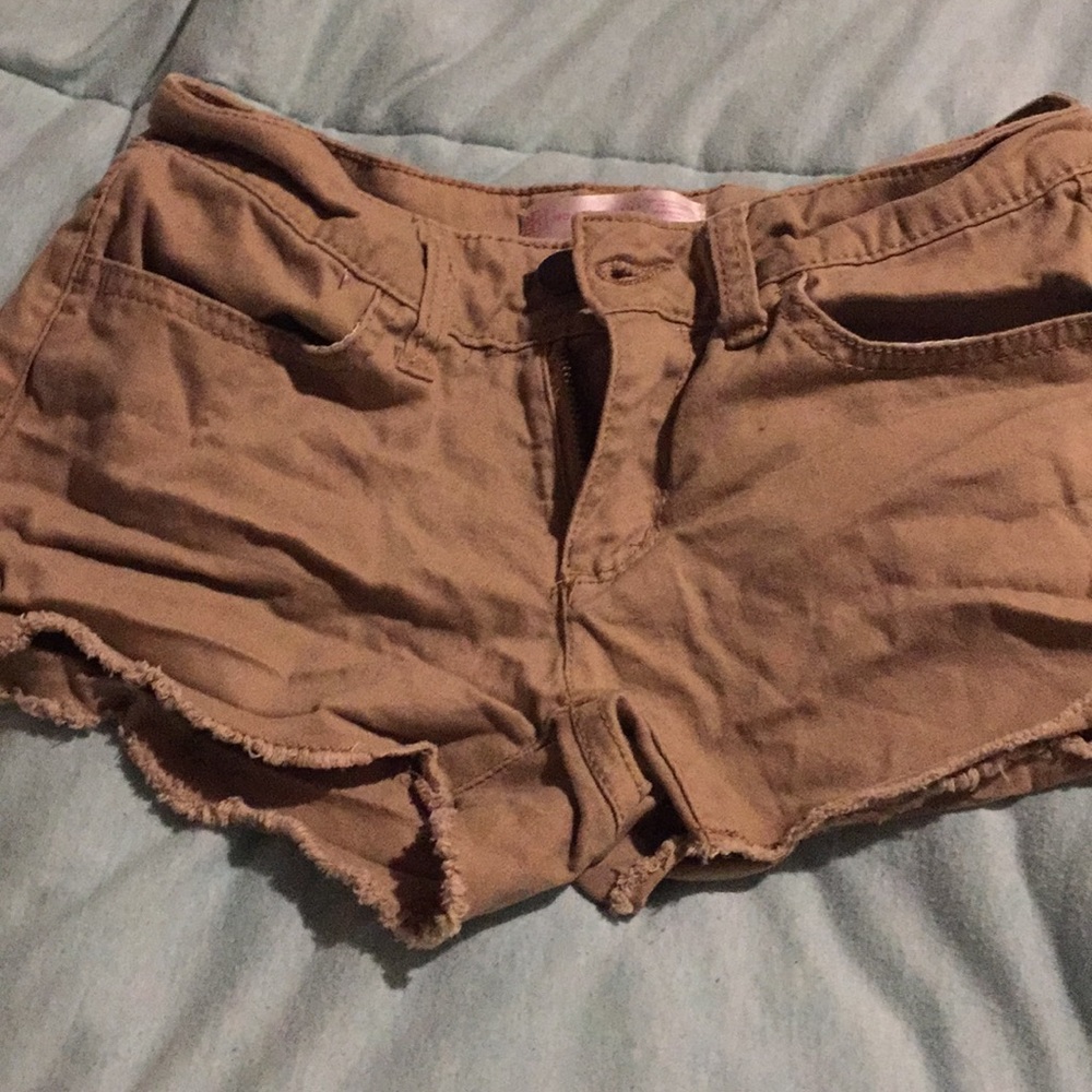 Short shorts